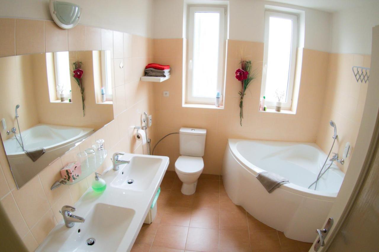Apartments Radka เชบอนย์ ภายนอก รูปภาพ